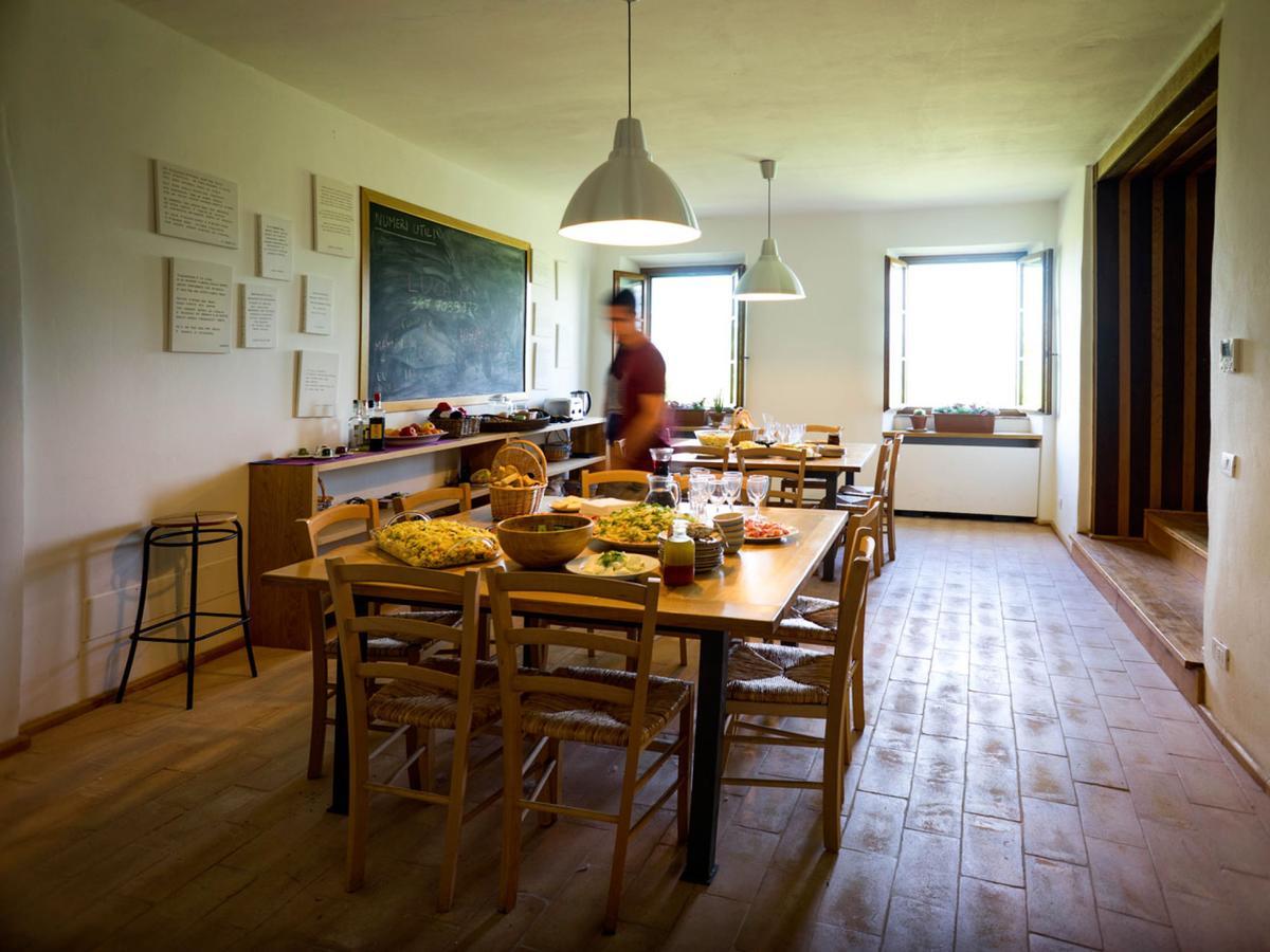 Ostello Bello Assisi Bevagna Buitenkant foto